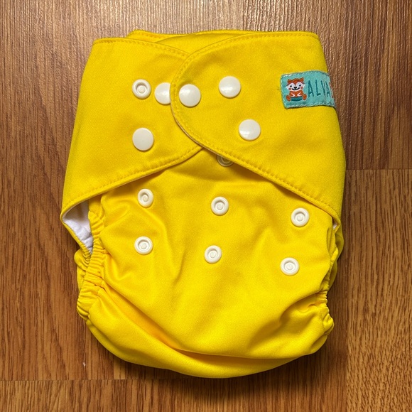 Alva Baby Dark Yellow Cloth Pocket Diaper EUC - Picture 1 of 9